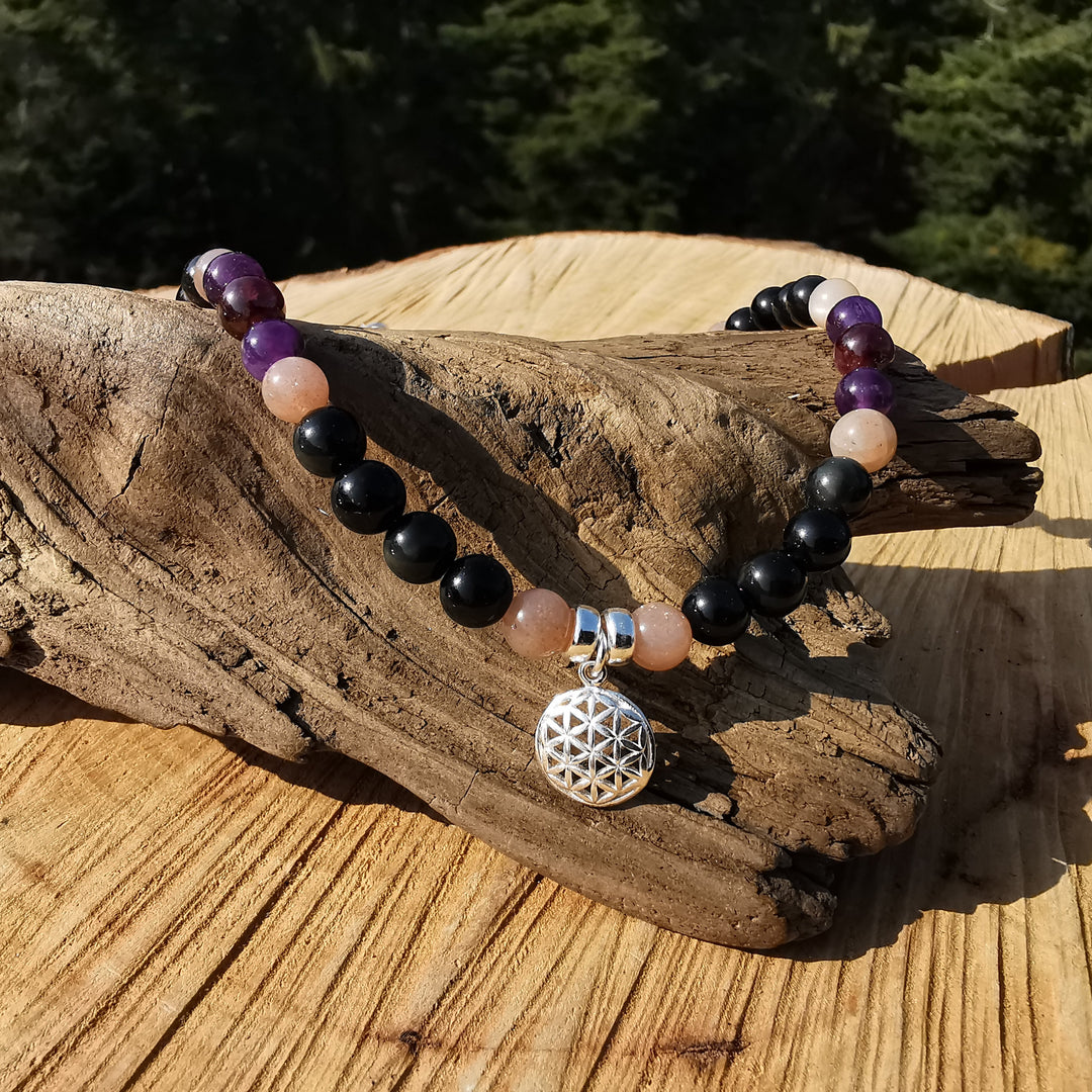 Edelsteinkette ZUFRIEDENHEIT mit Regenbogenobsidian, Sonnenstein, Granat, Amethyst & Lebensblume S925 6mm Kugeln