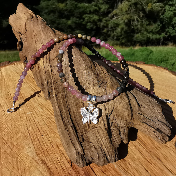 Edelsteinkette GOOD VIBES mit Turmalinen S925 Schmetterling 38cm 4mm Kugeln