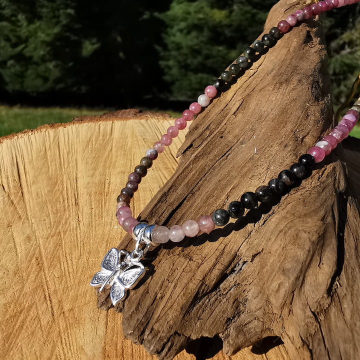 Edelsteinkette GOOD VIBES mit Turmalinen S925 Schmetterling 38cm 4mm Kugeln