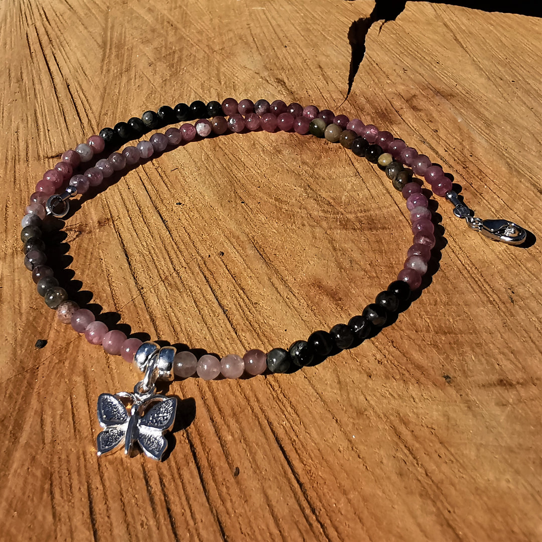 Edelsteinkette GOOD VIBES mit Turmalinen S925 Schmetterling 38cm 4mm Kugeln